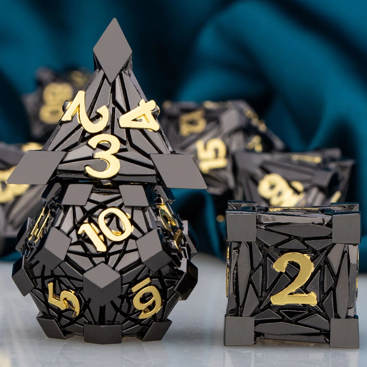 Edge Capped Metal Dice - Dark