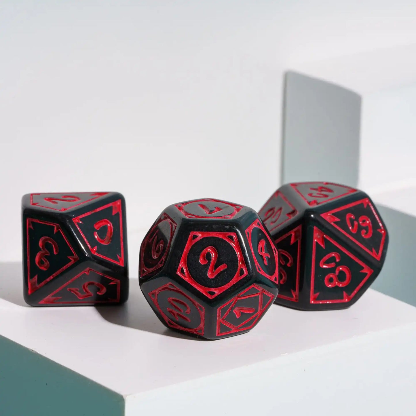 Framed Edges Acrylic Dice - Green and Gold